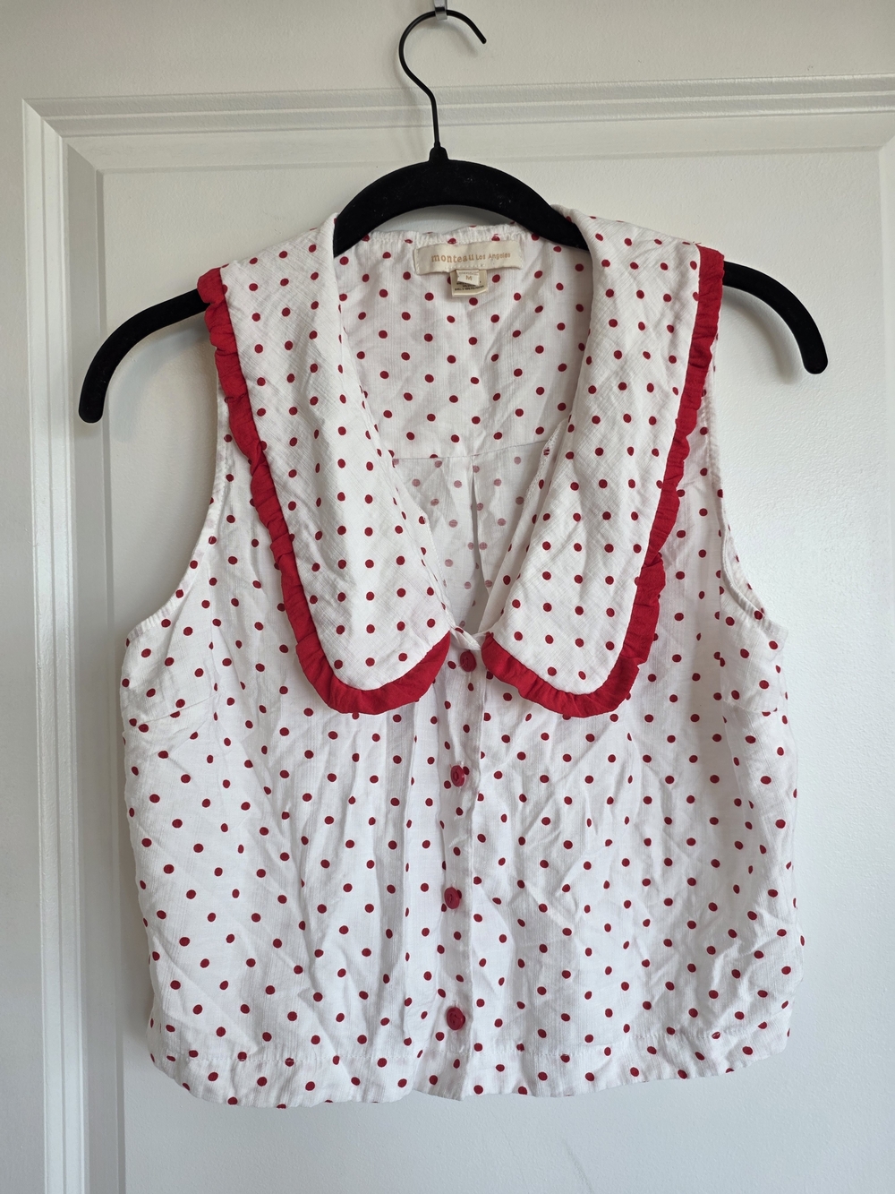 Monteau White Sleeveless Button-Up Top with Red Polka Dots